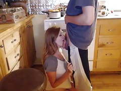 UhPorn presents: Kelly in the kitchen