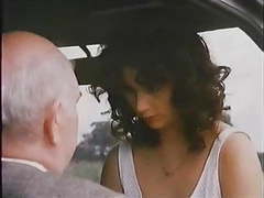 UhPorn presents: Old man with hooker in car
