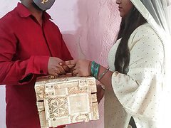 UhPorn presents: Jija ne sali ko gift dekar choda with hindi audio