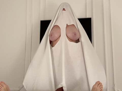 UhPorn presents: Fucked big titty ghost on halloween