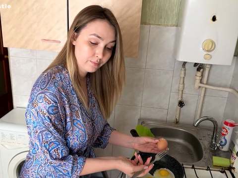 UhPorn presents: To the surprise of the stepson, the stepmom's pussy turned out to be as narrow as the sex doll's pussy
