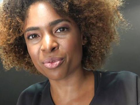UhPorn presents: Czech streets - extra sexy black hairdresser
