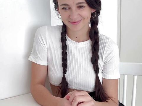 UhPorn presents: She agreed to show me her tits and then fuck at my house