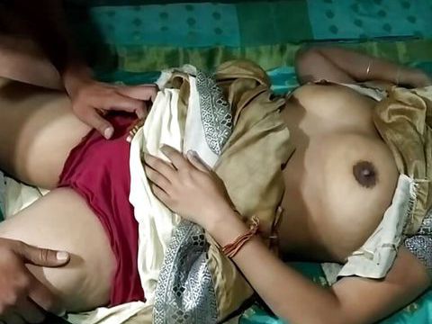 UhPorn presents: Very tight pussy hot and sexy girl ki cudai desi style